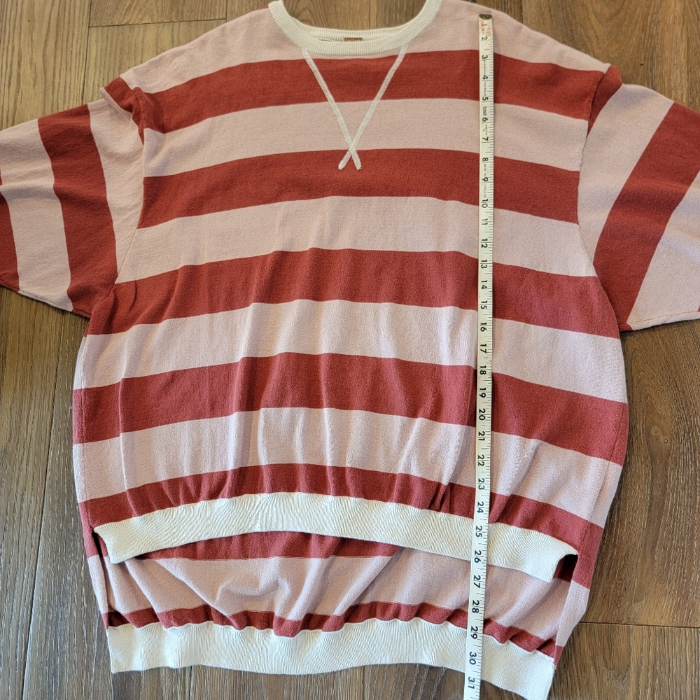Free People Top HiLow - Picture 3 of 7